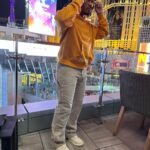 Keith Lee Instagram – Birthday Outfit # 2 🫶🏽💕 

styled by @dontcallmebrittany 🤞🏽

Merch Coming soon
