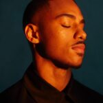 Keith Powers Instagram - VMAN Ode To Realism by Sage East Photographer: @sage.east Stylist: @avoyermagyan Grooming: @ellyway Haircut: @kevvpowers Producer: @mikegmoretti Lighting Director: @hishamabahusayn Digital Tech: @reneedodge Photo Assistant: @thecarrfella Production Co: @go.Atticus @waaterbirds @nathanielhensel Interview:  @mxdisonsm Article link on bio :)