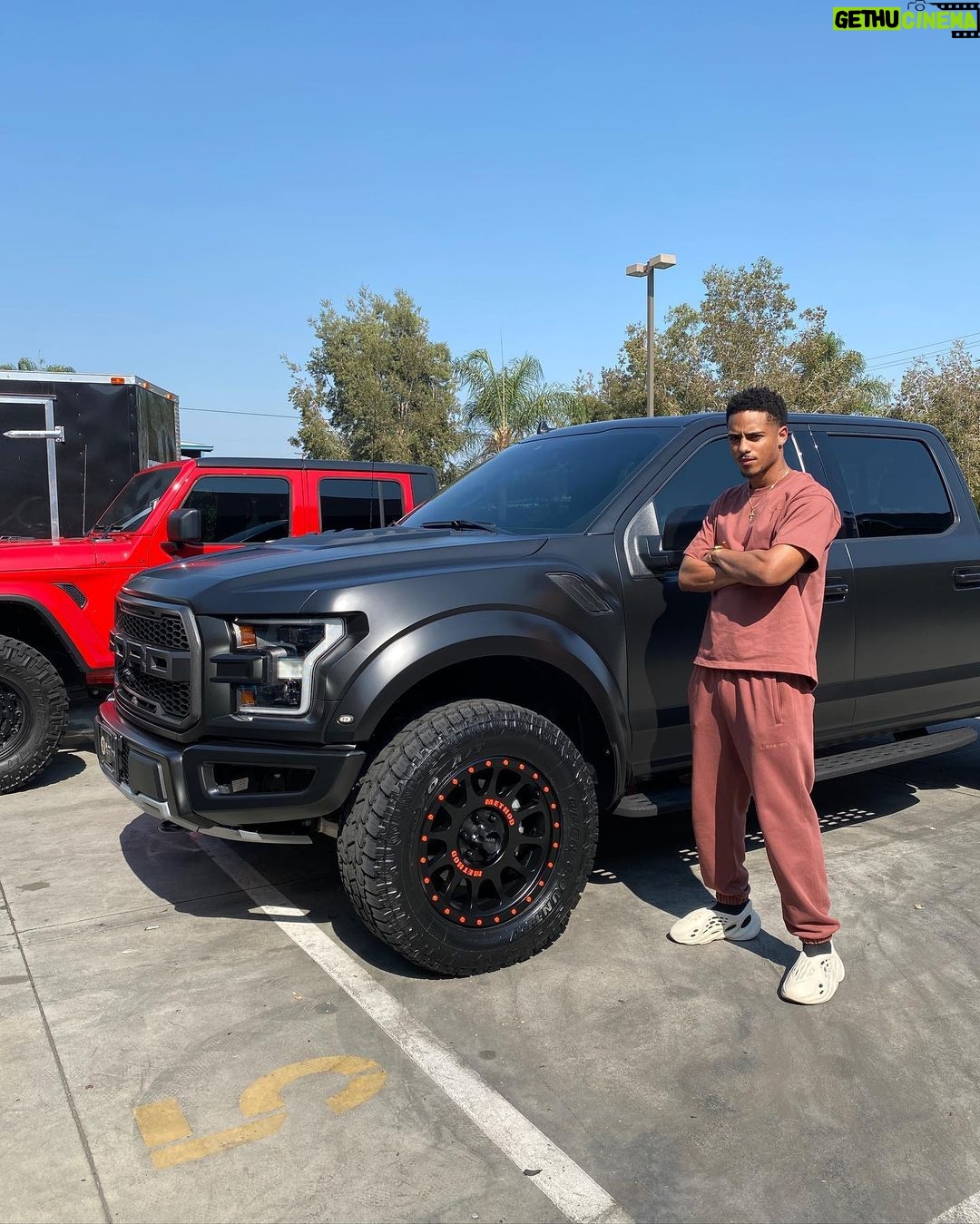 Keith Powers - 319.4K Likes -