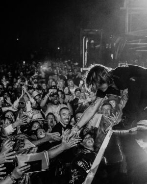 Keith Urban Instagram - @yqmcountryfest and @mnstatefair went crazy in ALL the right ways !!!!! Atlantic City and Allentown, we’ll see you this weekend 🔥