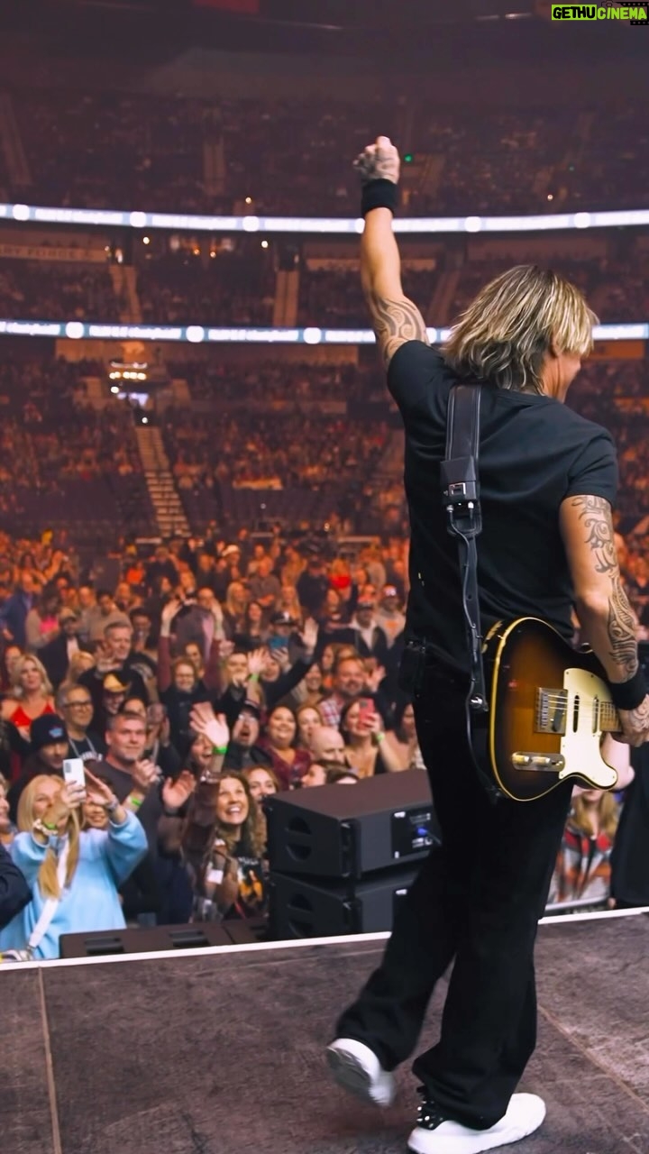 Keith Urban Instagram - ALL FOR THE HALL 8: a massive thank you to @mickeyguyton, @rileyduckman, @kelseaballerini, #PattyLoveless, @olddominionmusic, @officialbrendalee, @ernest, @thewarandtreaty, @hardy, @trishayearwood, and @brooksanddunn 🔥 🎥 @spencermiller Nashville, Tennessee