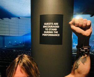 Keith Urban Instagram - Saw this sign and went ‘yep…we are 
SO IN THE RIGHT PLACE.’ Here we go Vegas ! opening night of our brand new show. I’m giddy as shit !!!!!!!!