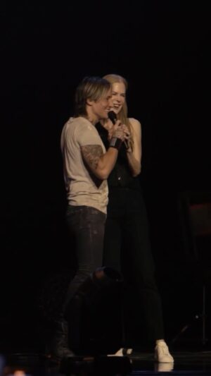 Keith Urban Instagram - …just a Saturday night in Vegas !