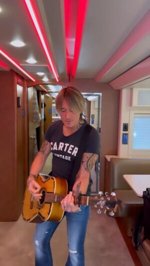 Keith Urban Instagram - Next Thing You Know, you’re headed to see @jordandavisofficial and many more at Bridgestone on December 5 ! All For The Hall tickets are on sale now.