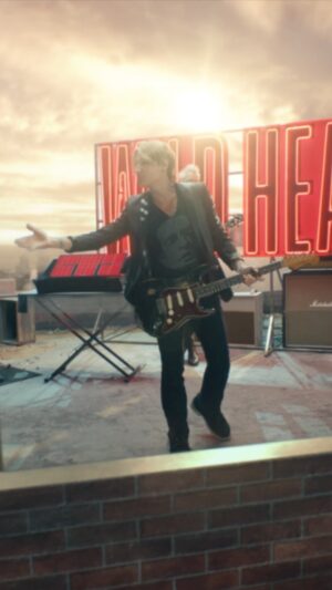 Keith Urban Instagram - WILD HEARTS. Watch the official video, out now 🎸