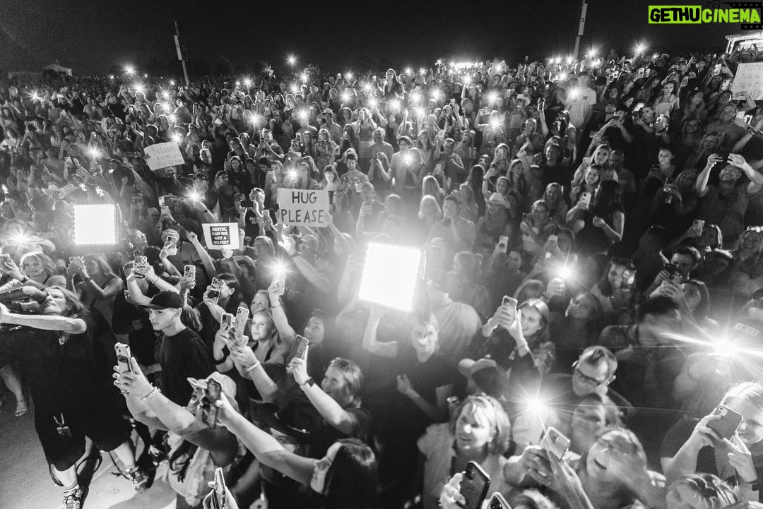 Keith Urban Instagram - this is THE SPEED OF NOW !!!!!