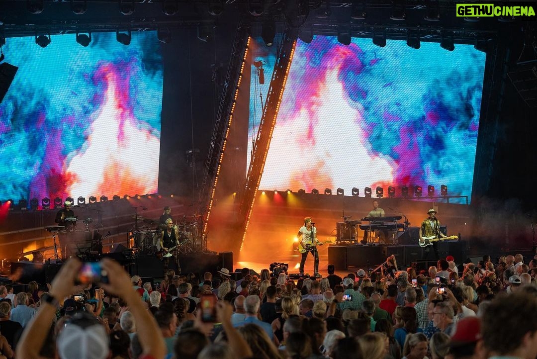 Keith Urban Instagram - OHIO 🔥🔥🔥 #TSONworldtour