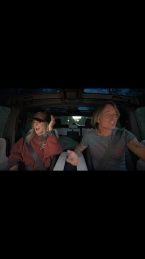 Keith Urban Instagram - I’m headed to Australia! Thanks for sending me off @keithurban.