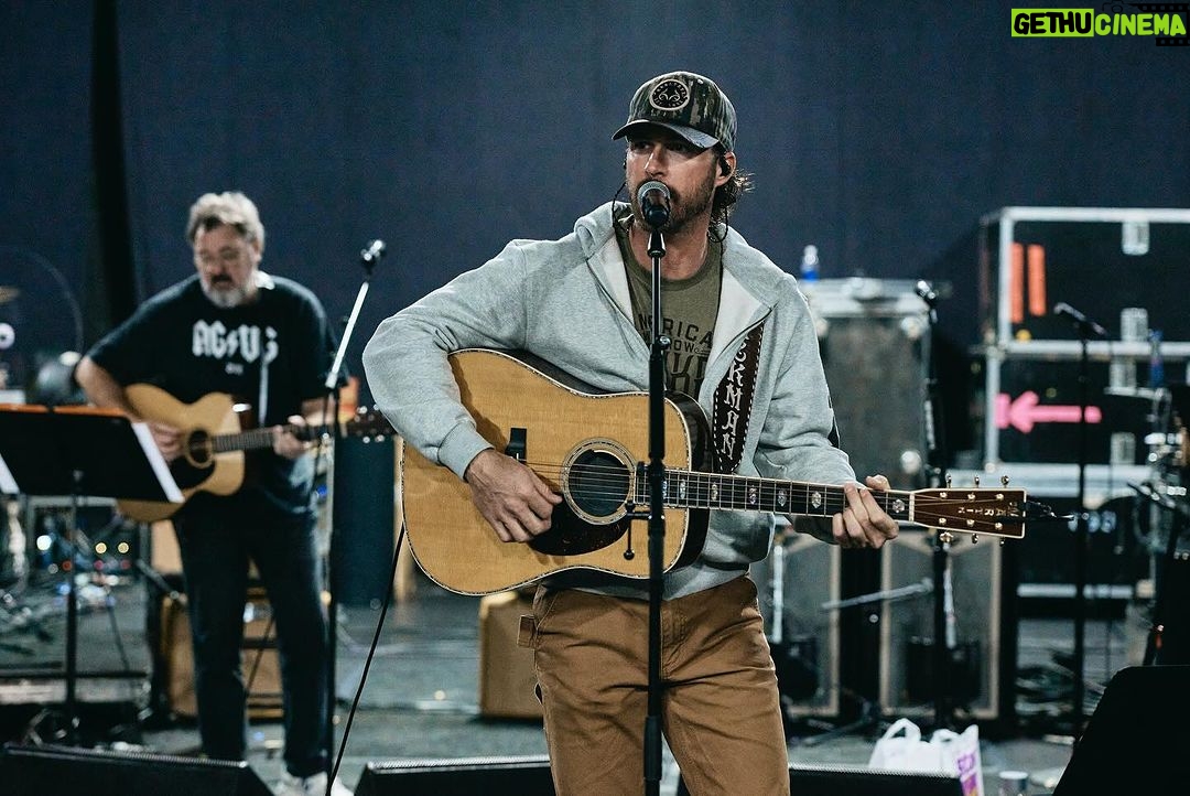 Keith Urban Instagram - AFTH 8 is TONIGHT and @olddominionmusic is joining in on the fun 🔥🔥🔥 See you at Bridgestone !!!! Nashville, Tennessee