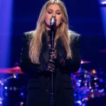 Kelly Clarkson Instagram - Best weekend ever. Thank you, @iHeartRadio! Catch the greatest moments of the show on 10/10 streaming only on @Hulu. #iHeartFestival2023