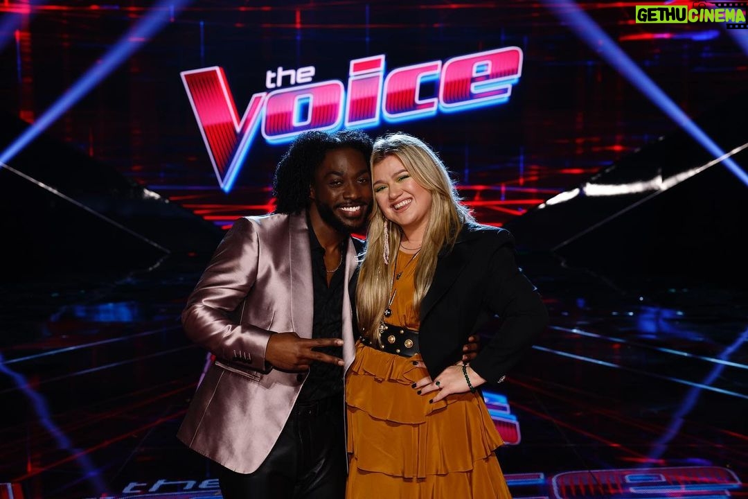 Kelly Clarkson Instagram - No matter what happens tonight, I'm so proud of you @DSmoothOfficial!! #TeamKelly #TheVoice