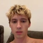 Kelly Clarkson Instagram - Troye Sivan, you know what you did! 😜