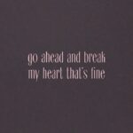 Kelly Clarkson Instagram - 🍷💔☀️ watch the lyric video for “mine” right now on YouTube. #mineme #chemistry