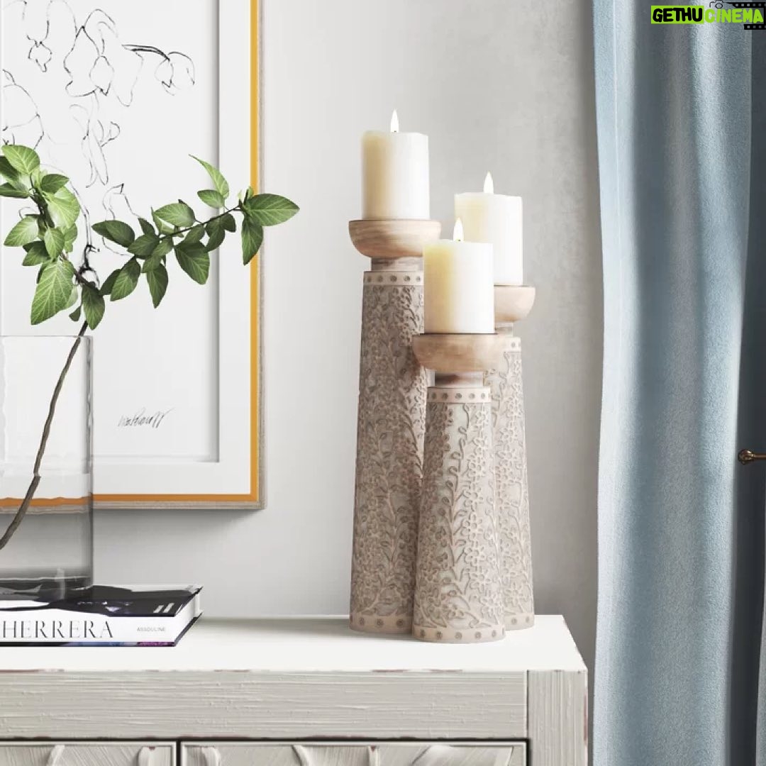 Kelly Clarkson Instagram - Mother’s Day is right around the corner, y’all! 💐 My Kelly Clarkson Home line at @wayfair has gifts for every mom in your life. So jump online and start shopping!