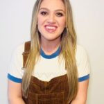 Kelly Clarkson Instagram - Join me at Audacy’s @WeCanSurvive only one week away! Link in @audacy’s bio for tix/info #WeCanSurvive