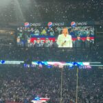 Kelly Clarkson Instagram - @queenlatifah did such a great job with the anthem! What a multitalented artist! Alright, @dallascowboys vs @nygiants, let’s do this!!