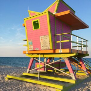 Kelly Rohrbach Instagram - Once upon a time there was a lifeguard who lived in a pink tower 🤙🏼... and then she was arrested. #BaywatchGoesToMiami