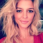 Kelly Rohrbach Instagram - Snip snap! 👻
