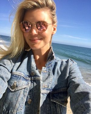 Kelly Rohrbach Instagram - 