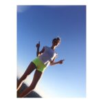 Kelly Rohrbach Instagram - Starting out the week on a high note. #literally #ijustclimedamountaim
