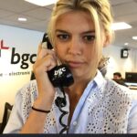 Kelly Rohrbach Instagram – Deal or no deal?! ☎️💻👓🈵 playing trader for the day for the #bgccharityday thank you to everyone who came to support! Financial District
