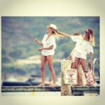 Kelly Rohrbach Instagram - cat fight captured 😸