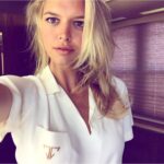 Kelly Rohrbach Instagram - Sup? #selfies on #set