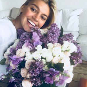 Kelly Rohrbach Instagram - purple rain 😍