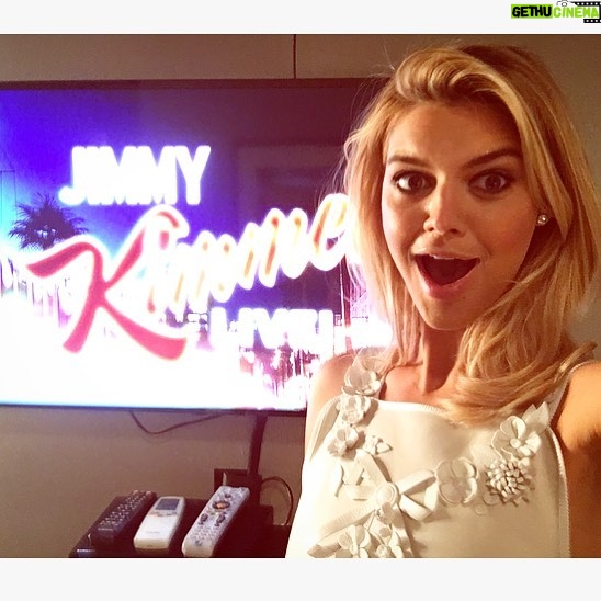 Kelly Rohrbach Instagram - Holy nerves 😯😅😬@jimmykimmellive