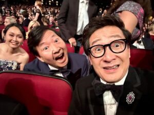 Ken Jeong Instagram - OMG I finally got to meet @kehuyquan and sat directly behind him for three whole hours!!! He doesn’t look annoyed at all!!!