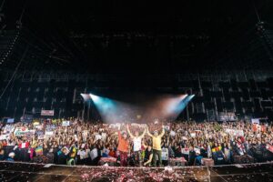 Kendall Schmidt Instagram - Thank you Chile, Argentina, Colombia, and Brazil.
These 6 shows were some of the best EVER!
Can’t wait to come back and get weird. Love you all!

📸 - @aarongatewoodx