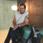 Kendall Schmidt Instagram - Careening through the universe.. 🏍