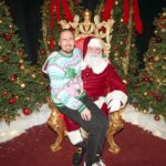 Kendall Schmidt Instagram - Happy Holidays! @bigtimerush Couldn’t find Santa’s IG