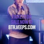 Kendall Schmidt Instagram - Get your tickets now! LINK IN BIO @bigtimerush @veeps Madison Square Garden