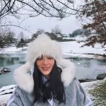 Kendall Vertes Instagram - Bundled up🦢
