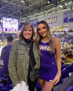 Kendall Vertes Instagram - @jillvertes is a huge basketball fan now🏀🤍