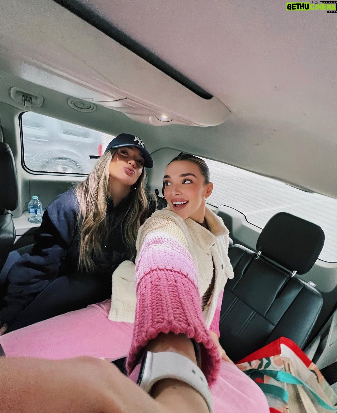 Kendall Vertes Instagram - Back seat is where it's at