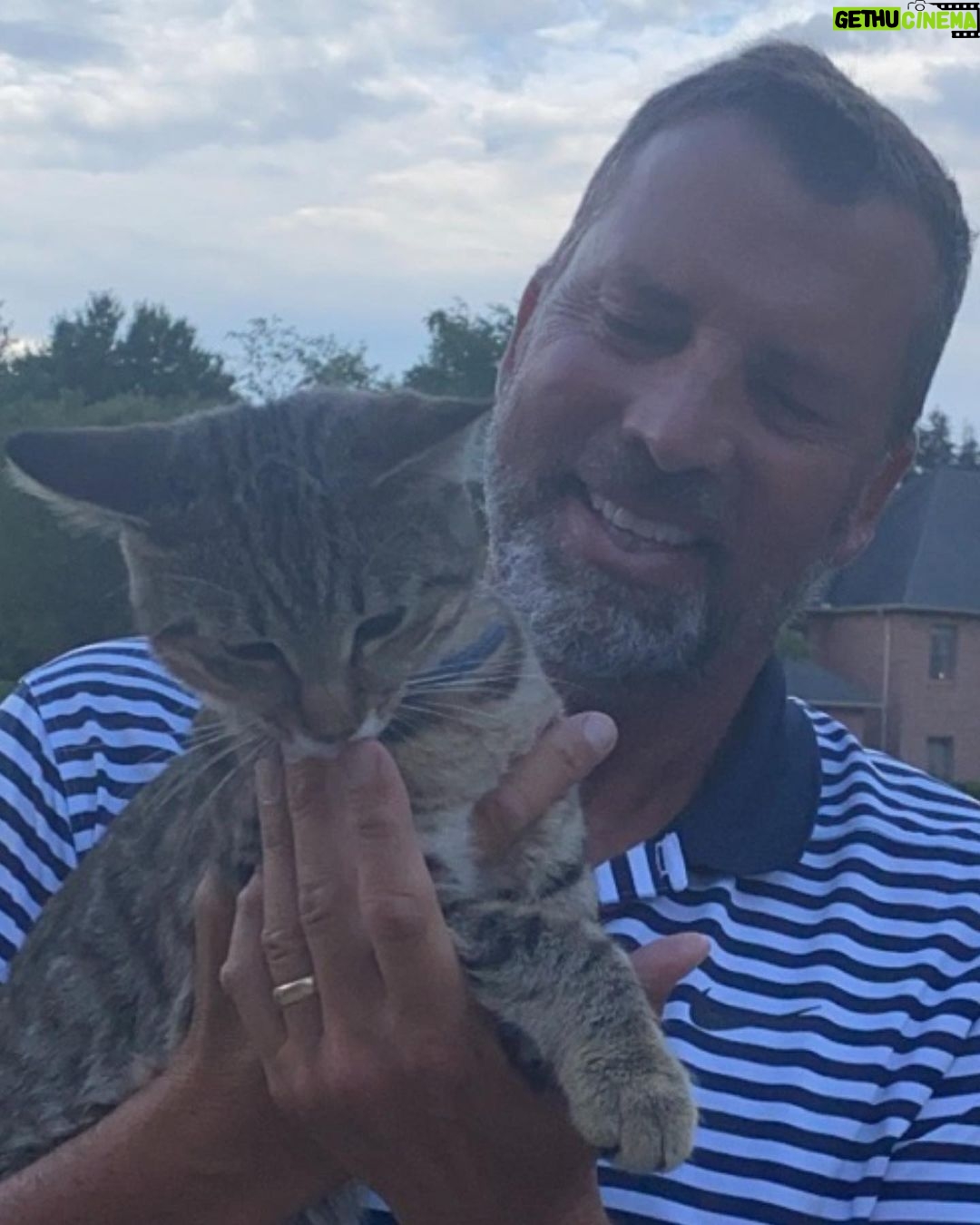 Kendall Vertes Instagram - To the best girl Dad ever. Happy birthday to you, my biggest supporter and motivator. Hope to be your golf partner foreverš¤ I love you