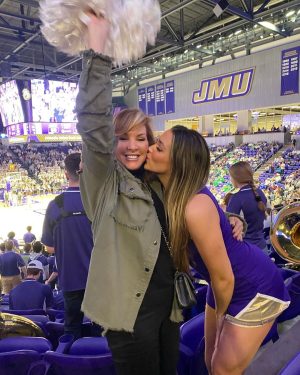 Kendall Vertes Instagram - @jillvertes is a huge basketball fan now🏀🤍