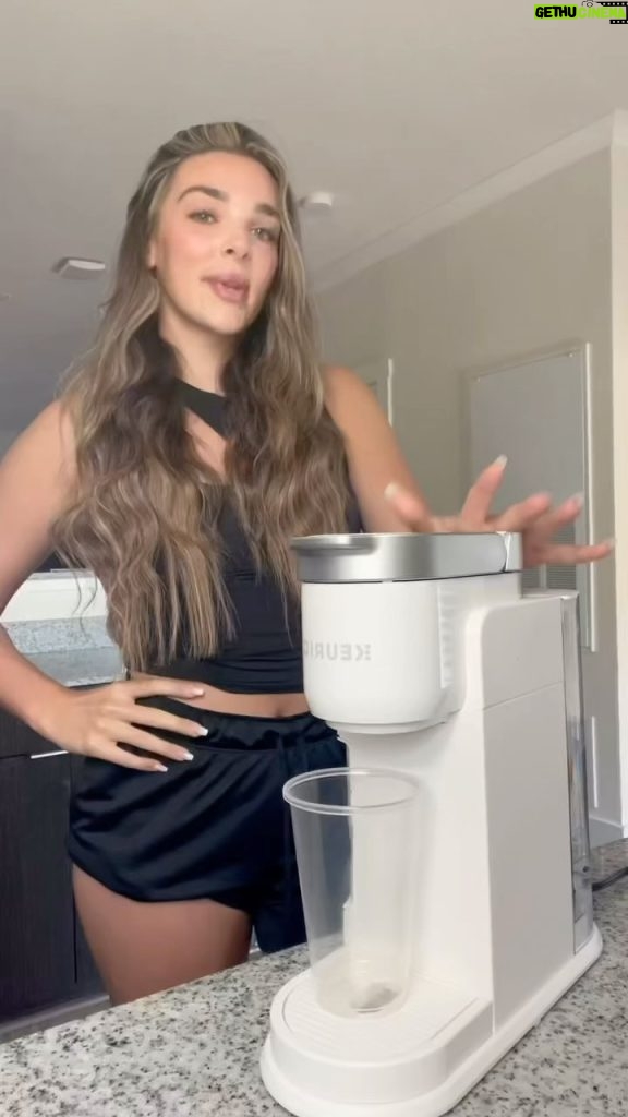 Kendall Vertes Instagram - #ad  I love my @keurig K-iced brewer! It was the first thing I unpacked when I arrived back at college. Use code ICEDBREW20 for 20% off the K-iced brewer and K-cup pods on Keurig.com to get yourself off to a good start this school year! Offer ends 10/31/23
