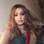 Kenisha Awasthi Instagram - Hello Fam ❤️ Makeup and hair by - @namrataasija_hairandmakeup #kenisha #kenishaglam #kenishaawasthi #newcarousel #carouselpost #bindilove #bindilove❤️ #ootdfash