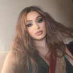 Kenisha Awasthi Instagram - Hello Fam ❤️ Makeup and hair by - @namrataasija_hairandmakeup #kenisha #kenishaglam #kenishaawasthi #newcarousel #carouselpost #bindilove #bindilove❤️ #ootdfash