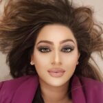 Kenisha Awasthi Instagram - Graphic liner look MUAH - @saramakeupofficial #kenisha #kenishaawasthi #everdayphenomenal #dailyglam #bestfotooftheday #bestoftoday #graphicliner #mauvelipstick