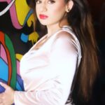 Kenisha Awasthi Instagram - Next level music, insanely good beats , insanely good vocal sampling ❣️💯 @m___c___stan Location- @truetrammtrunk #kenishaawasthi #kenishaglam #mcstan #indiemusic #indierap #musicatitsbest #trendingreelsindia #lovelovelovelove