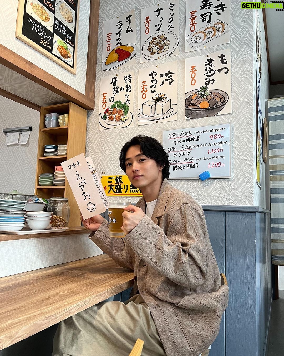 Kento Yamazaki Instagram - サントリー生ビール飲食店でも飲めるようになりました!!! #PR #サン生