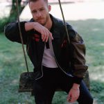 Kerem Bürsin Instagram - @vogueturkiye 🤘🏻🤘🏻🤘🏻 The İNANILMAZ EKİP ♥️🙏🏻 Genel yayın yönetmeni: @debora_zakuto Röportaj: @canremziergen Video: @ozkanhami Moda editörü @eceogt Fotoğraf: @mustafanurdogdu Saç: @burhancilgin Makyaj: @ecebirsen_ THANK YOU! 🕶🤘🏻 (Also…love how this photo is rocking some ‘Backstreet Boys’ vibes) Stay classy friends. 🕶🥃