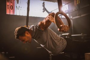 Kerem Bürsin Instagram - @underarmour REKLAM COMING SOON 🤘🏻🤘🏻🤘🏻@matchboxfitness @lab34productions