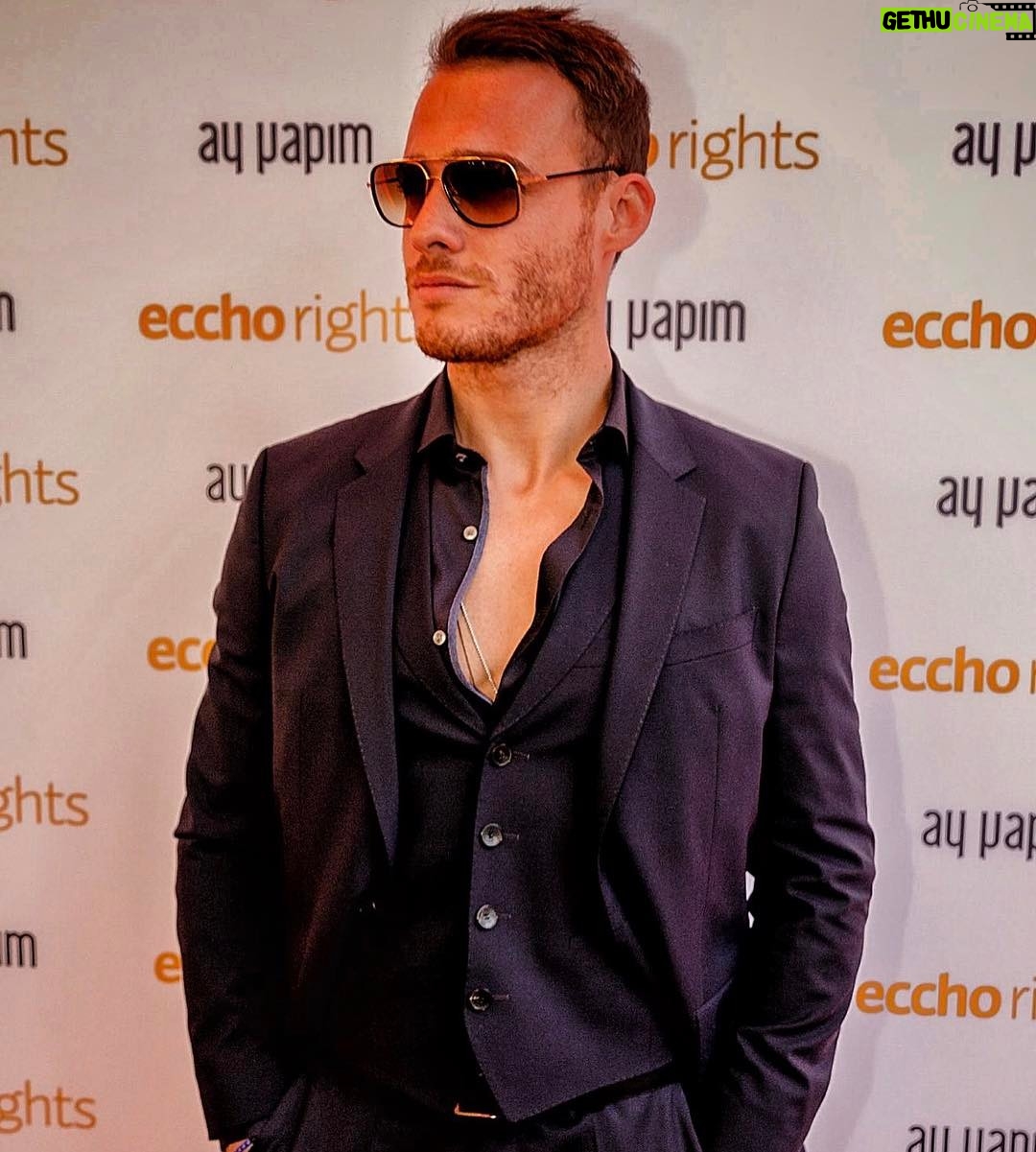 Kerem Bürsin Instagram - Stay classy cuz you're grateful for each day...thanks for adding the good ol'class @hugoboss Cannes Days #tbt