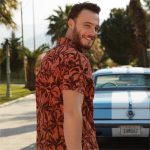 Kerem Bürsin Instagram - ‘I took the road less traveled. And that has made all the difference.’ Tarzımı yansıtan parçaları bir de ben paylaşayım istedim...emeği geçen herkese çok teşekkür ederim; @tameryilmaz1 ayrıca teşekkür etmek isterim, yeteneğine hayranım 👍🏻👊🏻 acayip bir iş birliği oldu ve dahası da pek yakında geliyor... @hm @hm_man you’re simply the best! #hmselectedbykerembursin