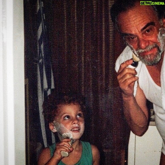 Kerem Bürsin Instagram - #bestgrandpaever #tb
